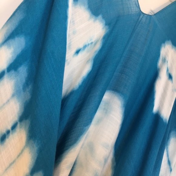 SALE!! LAST ONE!! 🛍 Turquoise Tie Dye Kimono - Picture 4 of 4